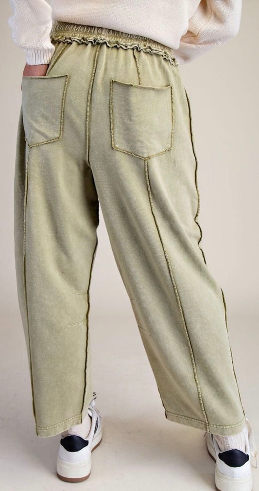 MINERAL WASHED TERRY KNIT BARREL PANTS