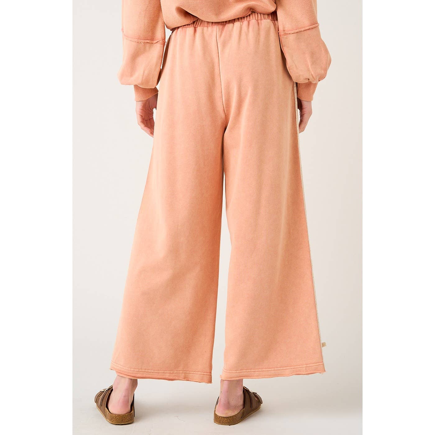 LACE BOW SIDE STRIPE PANTS