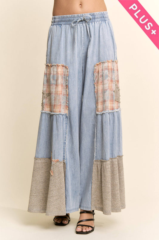 PLUS PRINTED DENIM LACE BLOCKED WIDE LEG PANTS