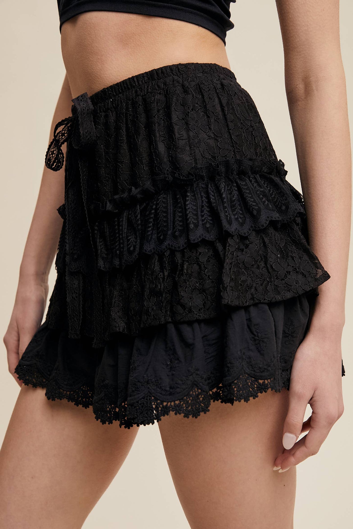 Lace Tiered Shorts with Ruffle