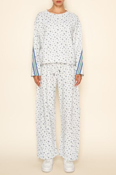 Delicate Floral Casual Pants