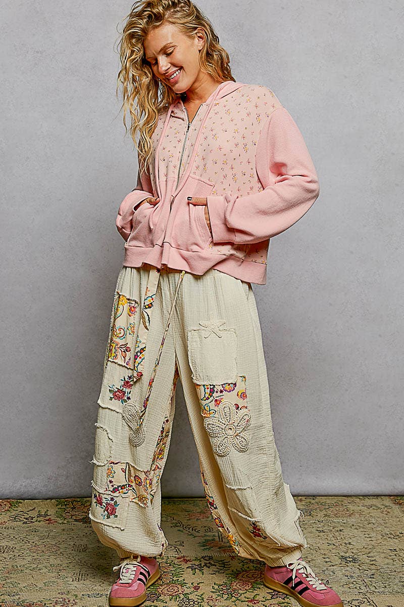 Thermal Contrast Cozy Texture Floral Print Knit Hoodie