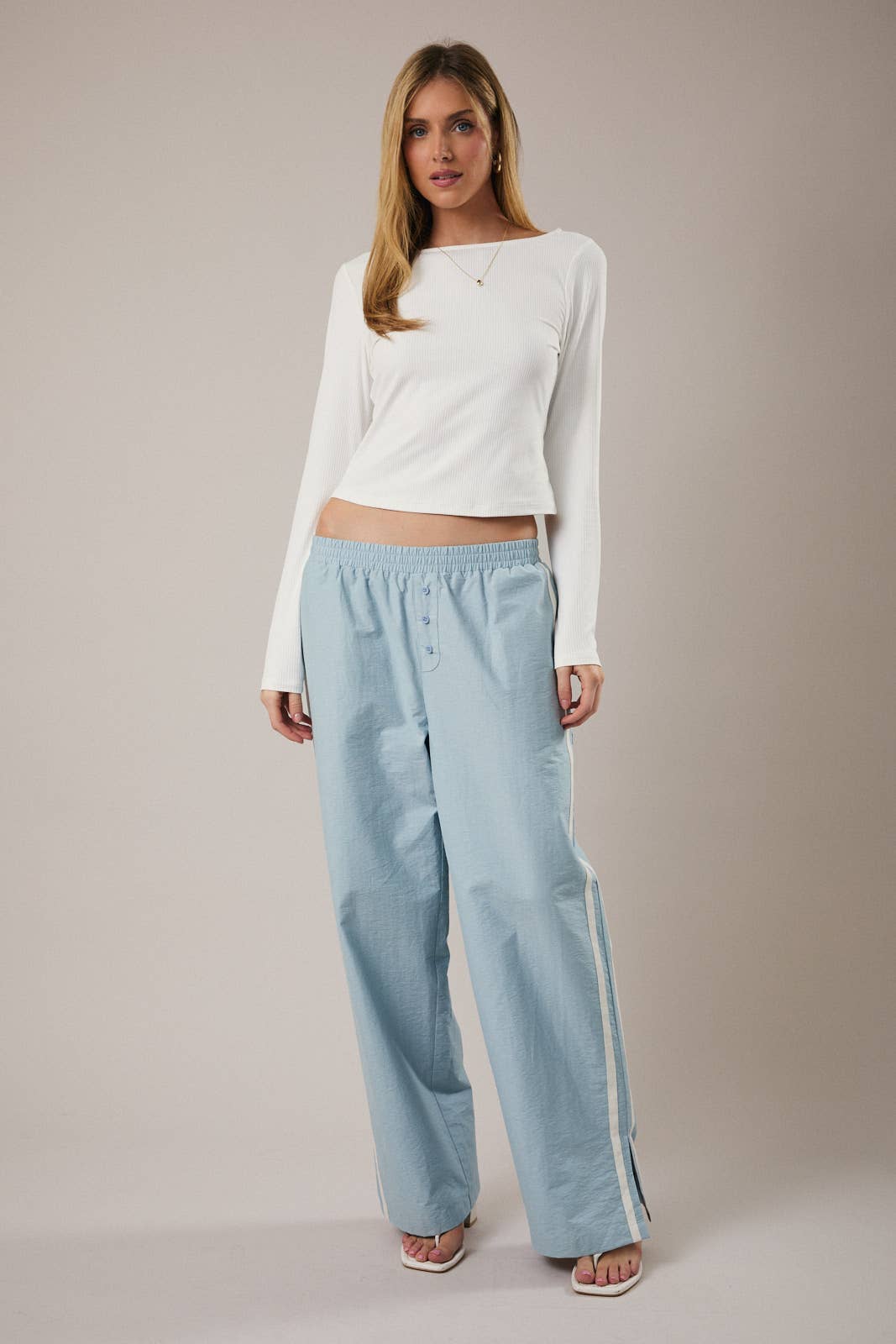 BOAT NECK LONG SLEEVE KNIT TOP