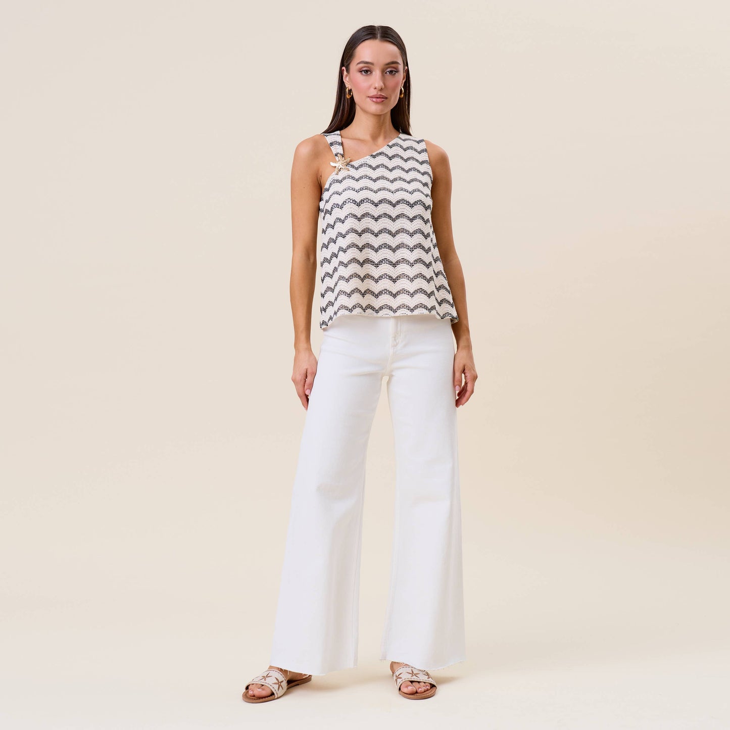 Asymmetric starfish top