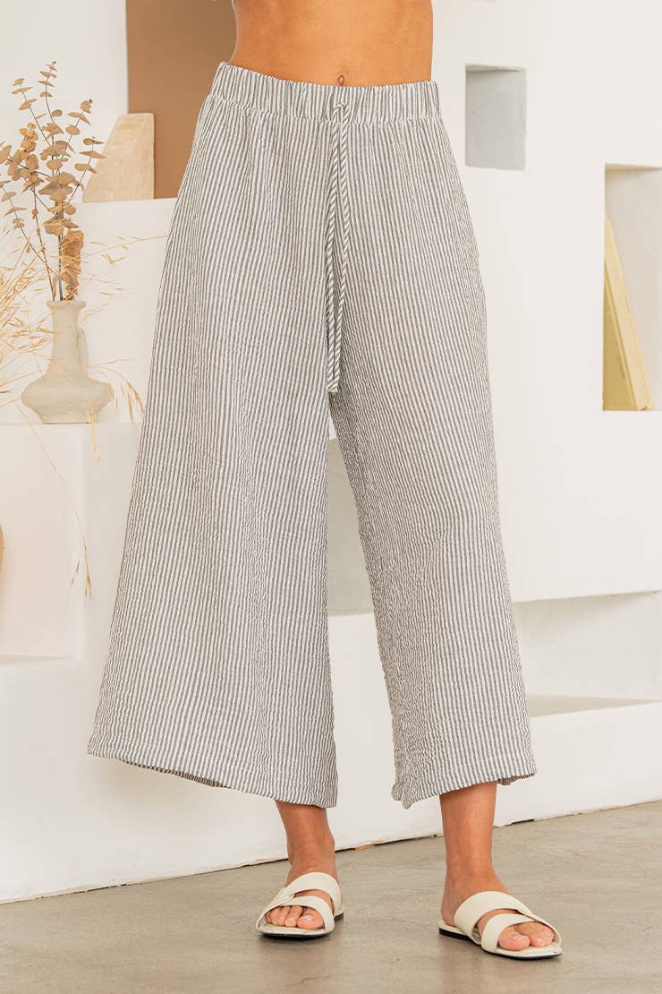 Plus Relaxed Fit Striped Wide Leg Pants