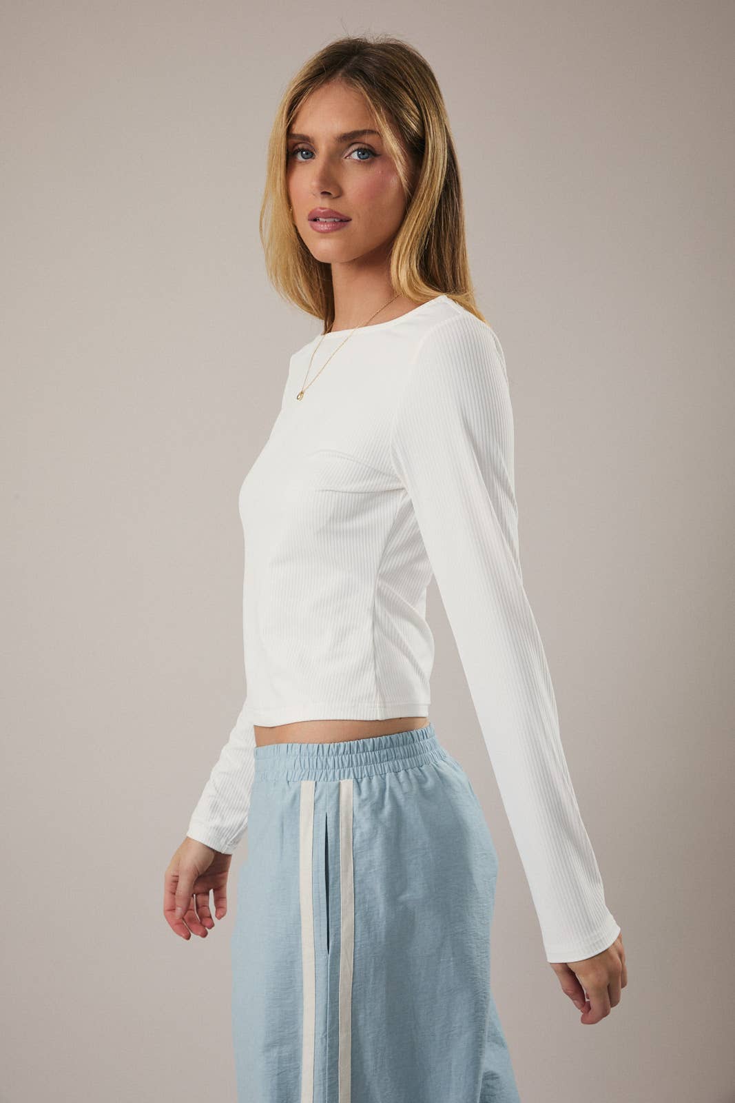 BOAT NECK LONG SLEEVE KNIT TOP