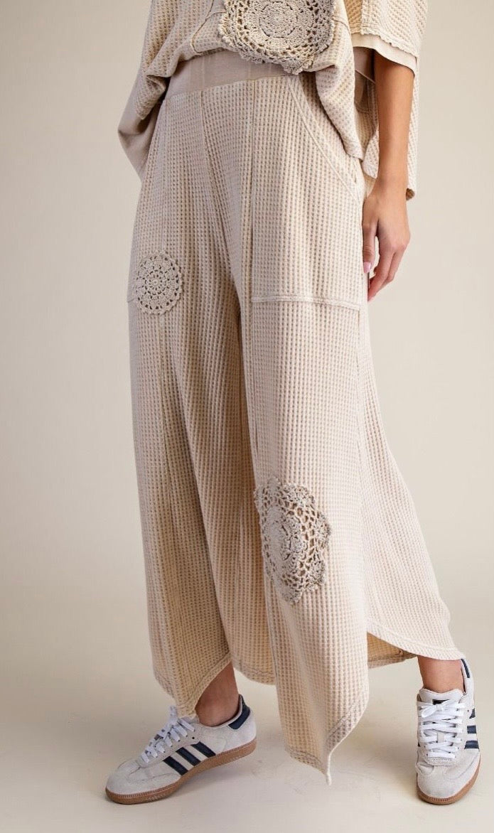 CROCHET PATCH DETAILING WASHED THERMAL PANTS