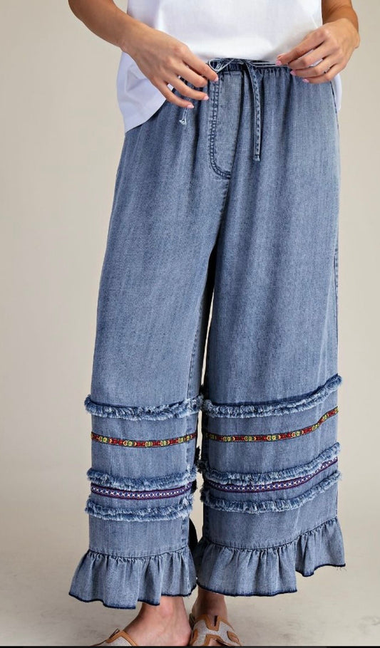 RUFFLE BOTTOM STONE WASHED CHAMBRAY PANTS