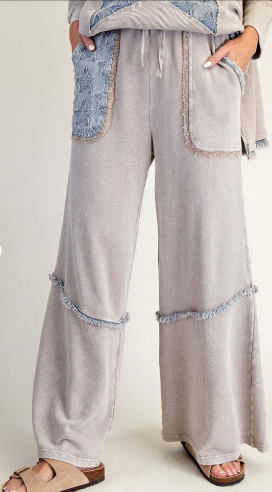 STAR PATCH MIX WASHED TERRY PANTS