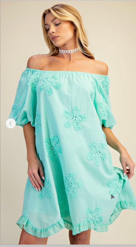 EMBROIDERY DETAILINING COTTON DRESS
