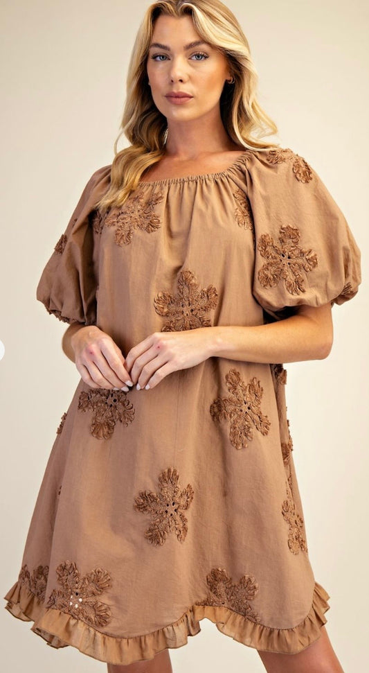 EMBROIDERY DETAILINING COTTON DRESS