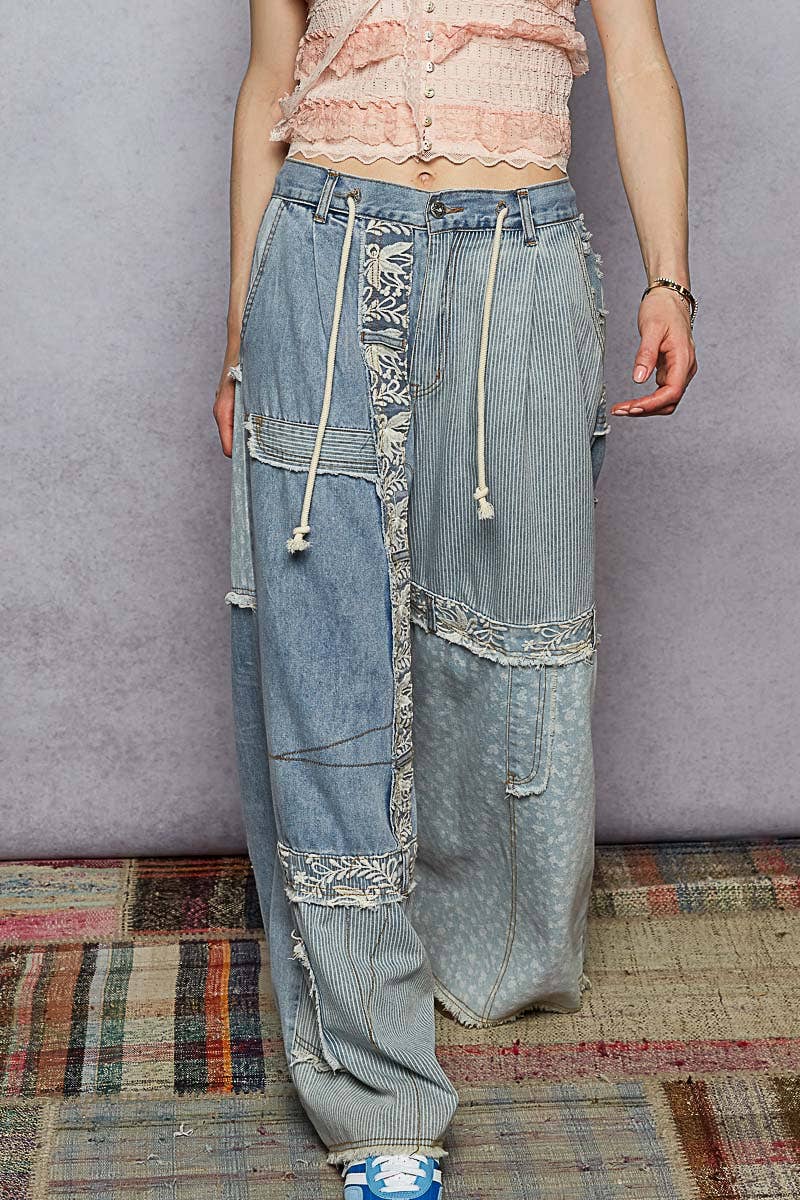 Lace-Overlay Printed Patchwork Contrast Denim Waistband Pant