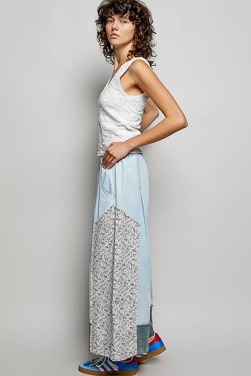 Floral Patch Elastic Waist Wide Pants